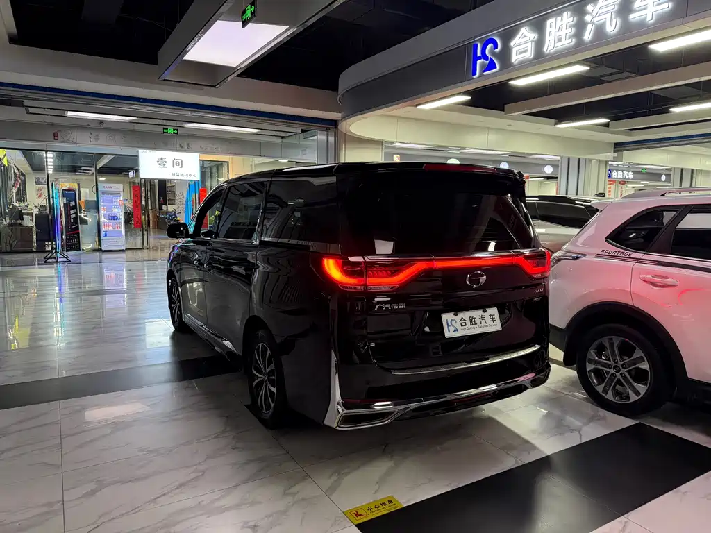 GAC Motor Trumpchi M8 — фото 9