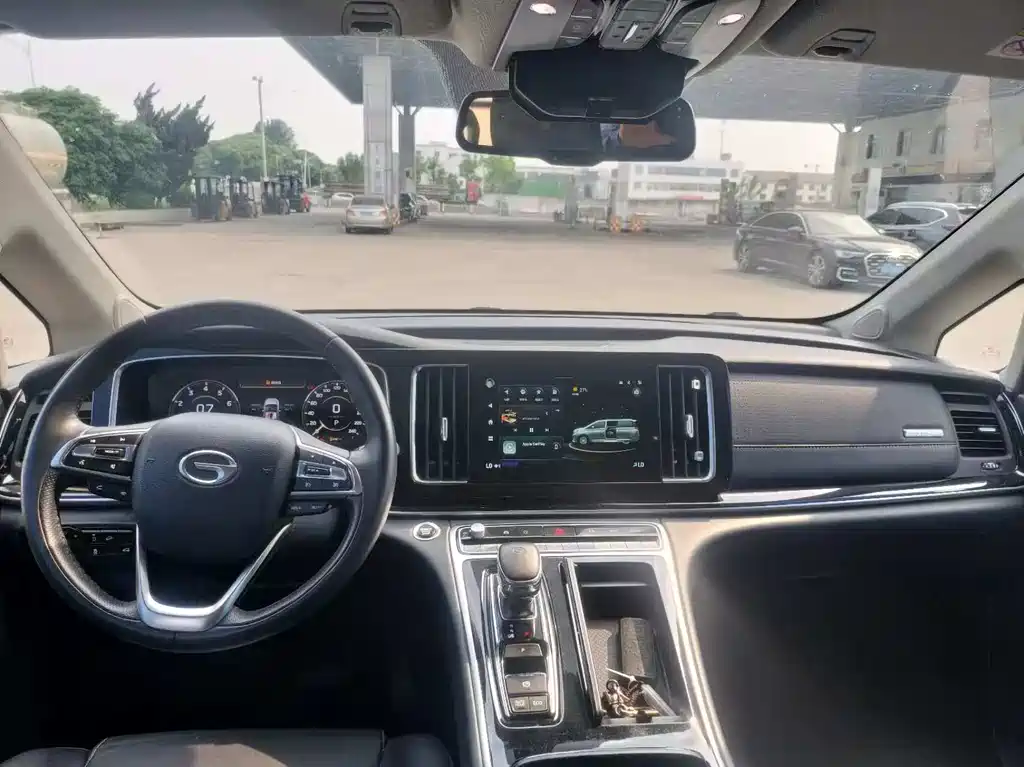 GAC Motor Trumpchi M8 — фото 11