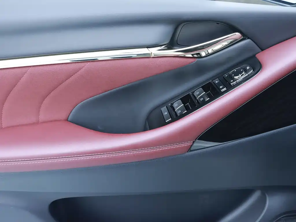 GAC Motor Trumpchi M8 — фото 10