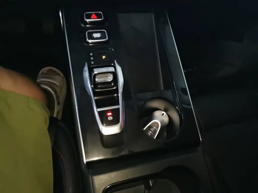 GAC Motor Shadow Cool — фото 14