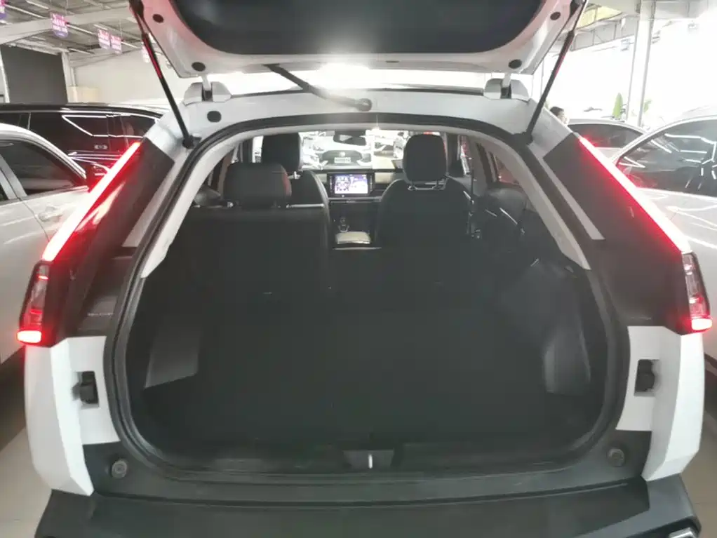 GAC Motor Shadow Cool — фото 19