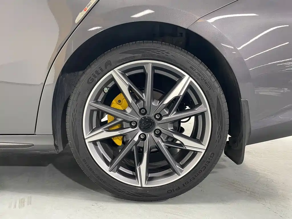 GAC Motor Shadow Leopard — фото 17