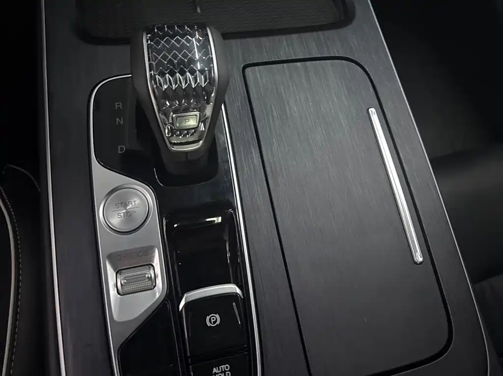 GAC Motor Trumpchi GS8 — фото 15