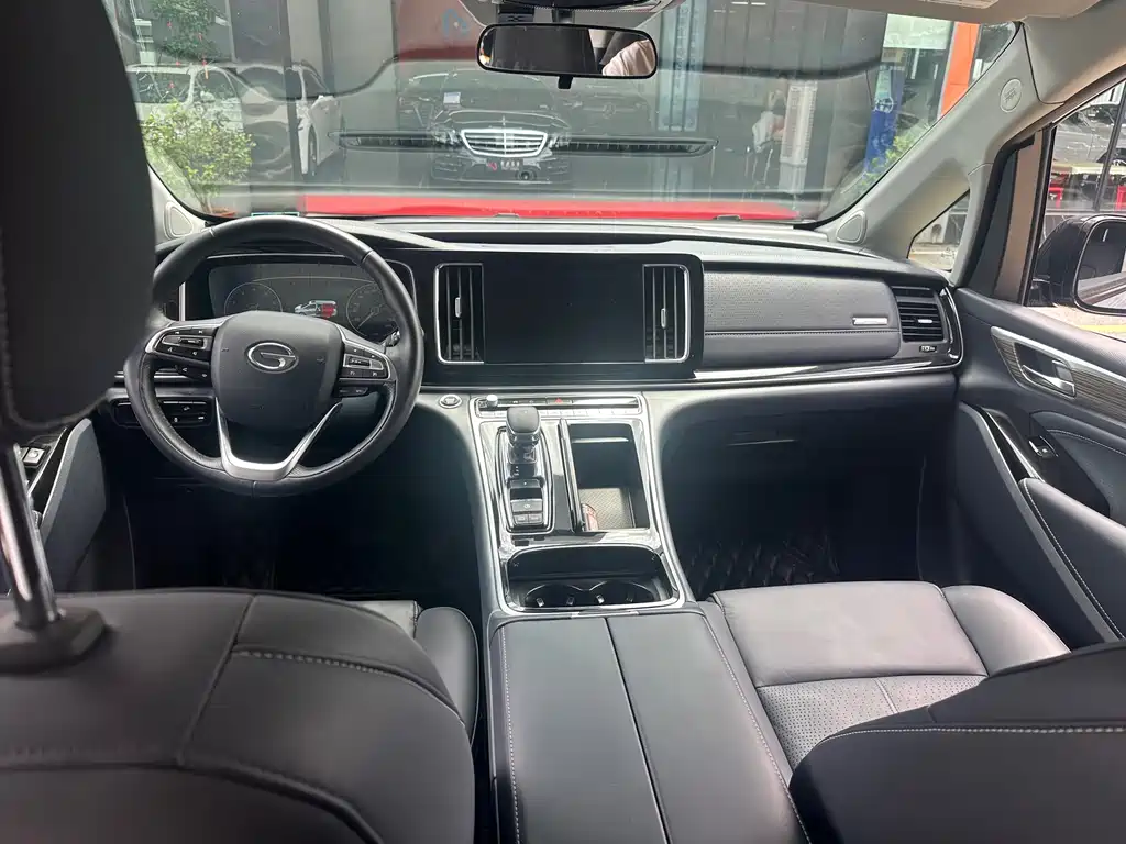 GAC Motor Trumpchi M8 — фото 5