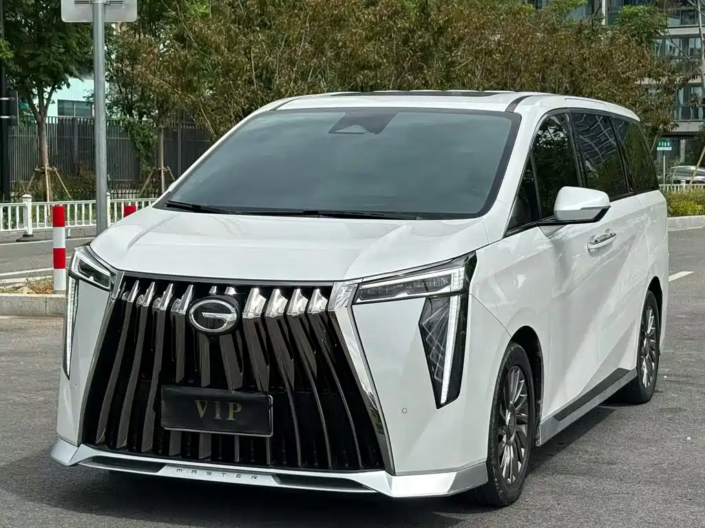 GAC Motor Trumpchi M8 — фото 2