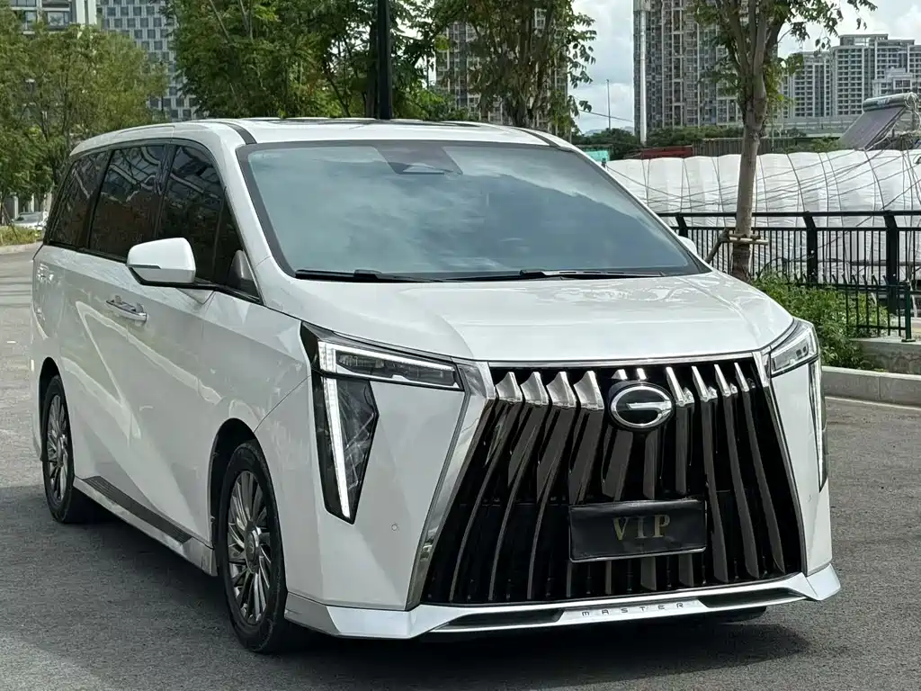 GAC Motor Trumpchi M8 — фото 3