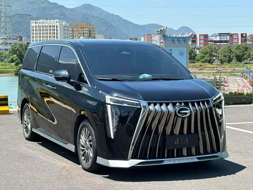 GAC Motor Trumpchi M8 — фото 3