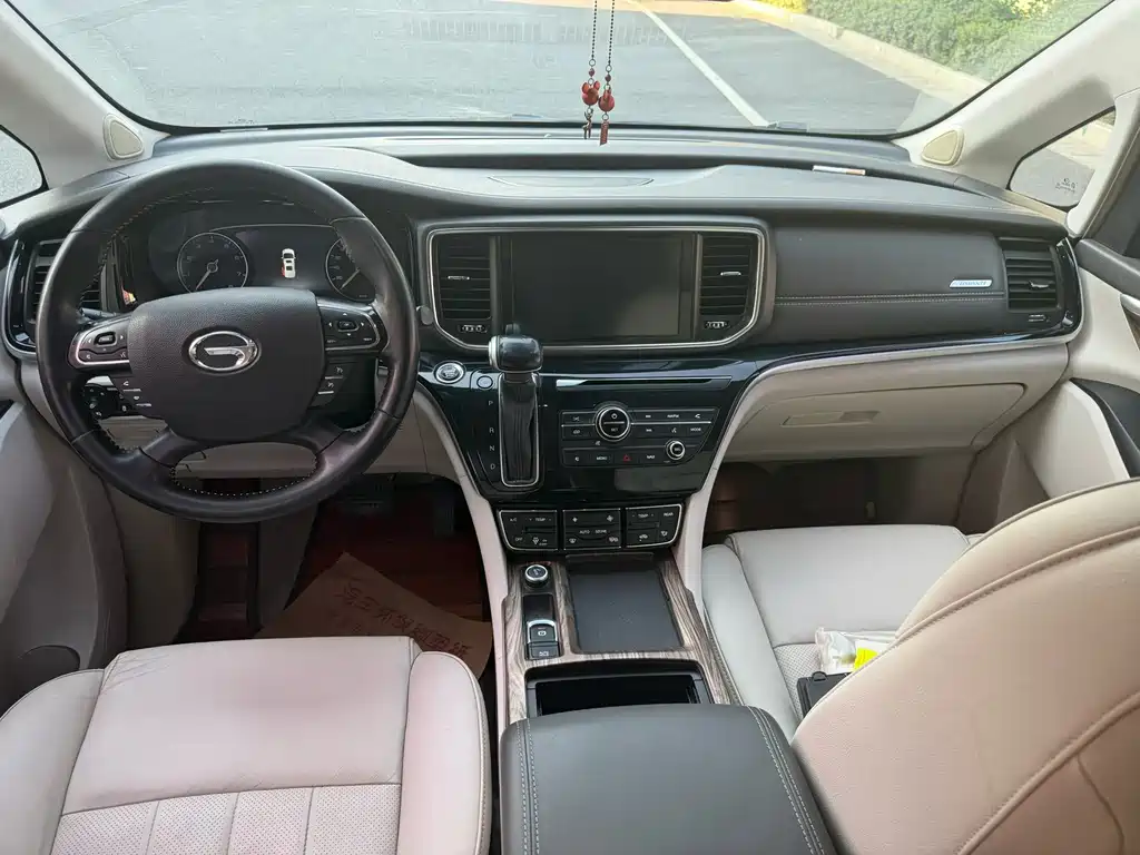 GAC Motor Trumpchi M8 — фото 6