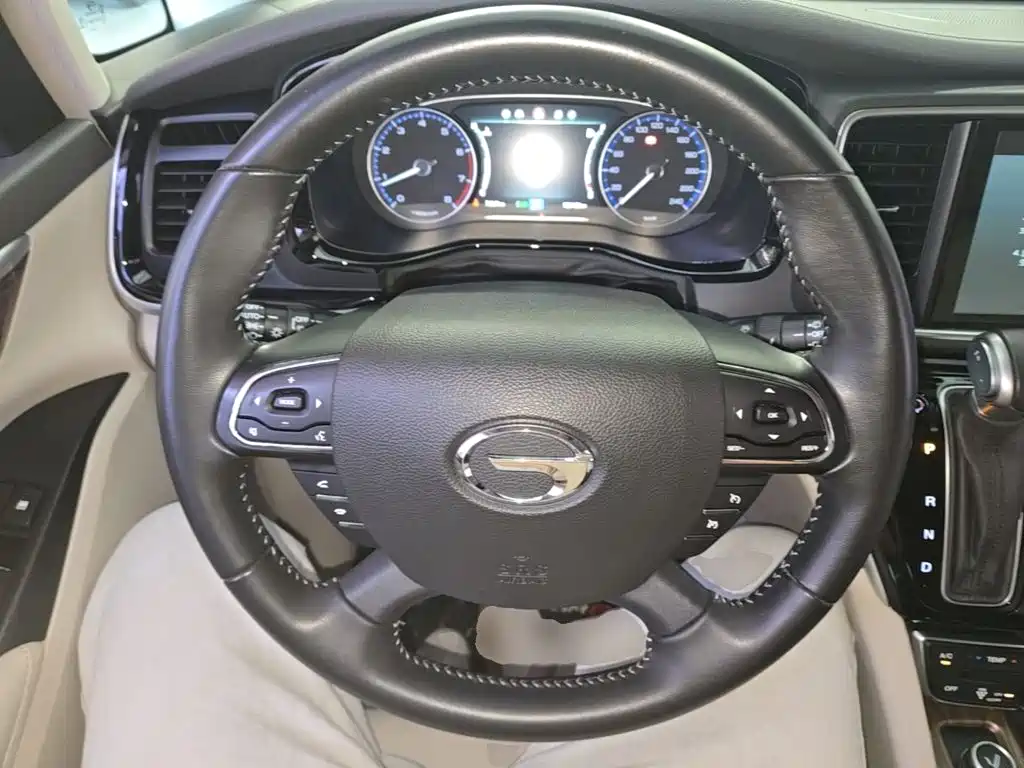 GAC Motor Trumpchi M8 — фото 11