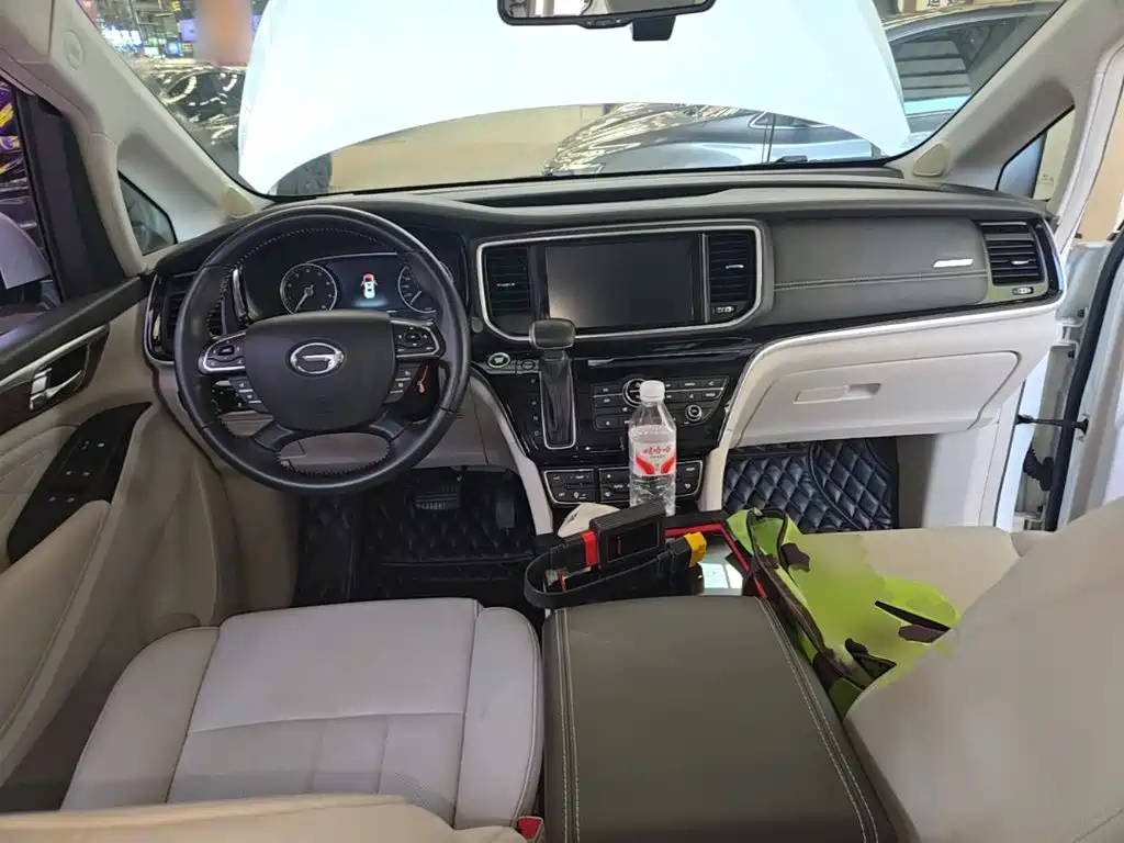 GAC Motor Trumpchi M8 — фото 10