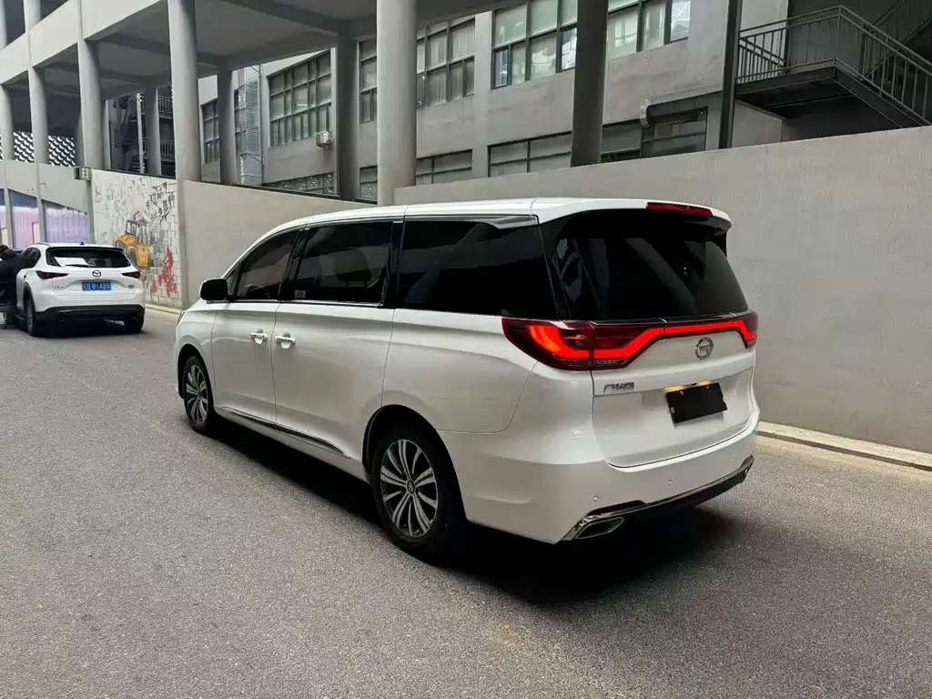 GAC Motor Trumpchi M8 — фото 4