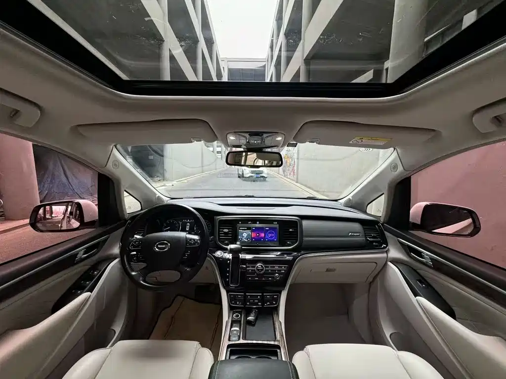 GAC Motor Trumpchi M8 — фото 9