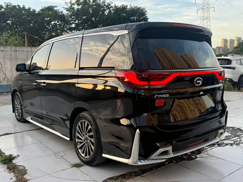 GAC Motor Trumpchi M8 — фото 11