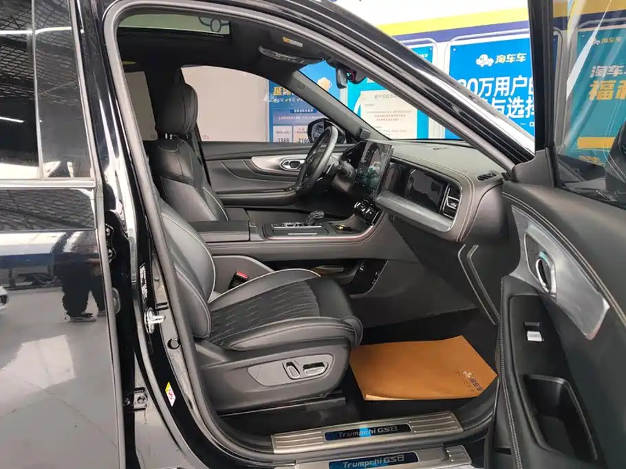 GAC Motor Trumpchi GS8 — фото 8