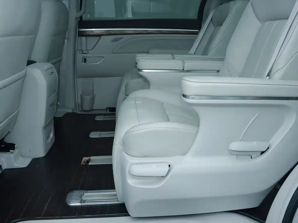 GAC Motor Trumpchi M8 — фото 15
