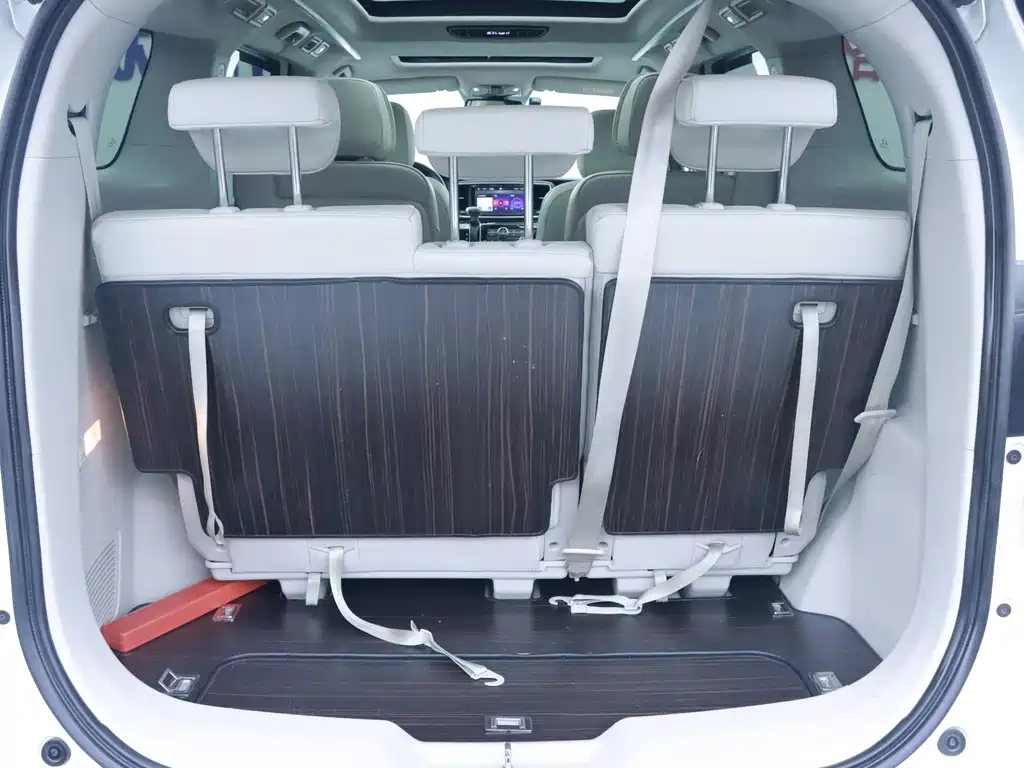 GAC Motor Trumpchi M8 — фото 24