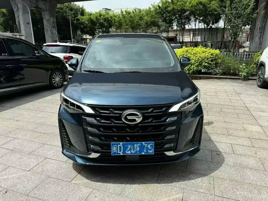 GAC Motor Trumpchi M6 — фото 2