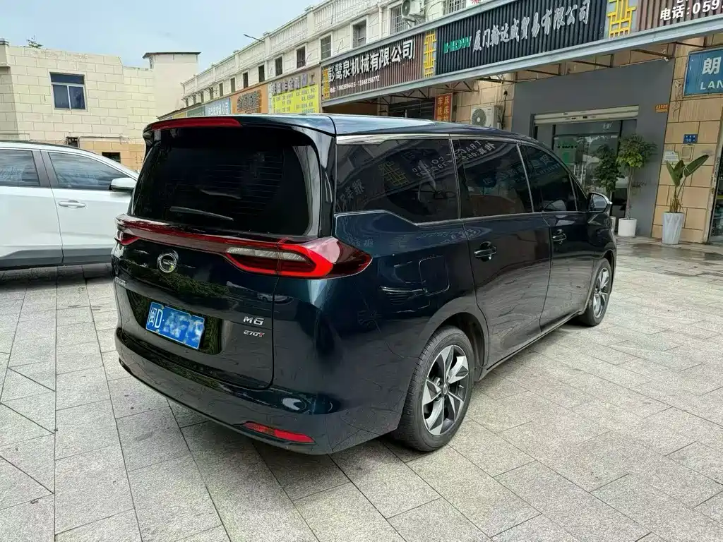 GAC Motor Trumpchi M6 — фото 10
