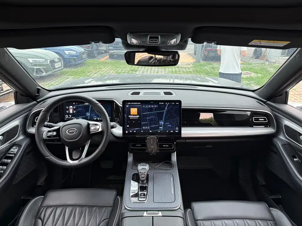 GAC Motor Trumpchi GS8 — фото 6