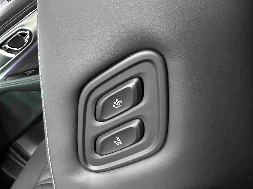 GAC Motor Trumpchi GS8 — фото 23