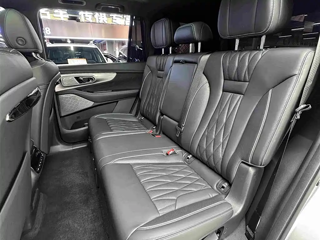 GAC Motor Trumpchi GS8 — фото 30