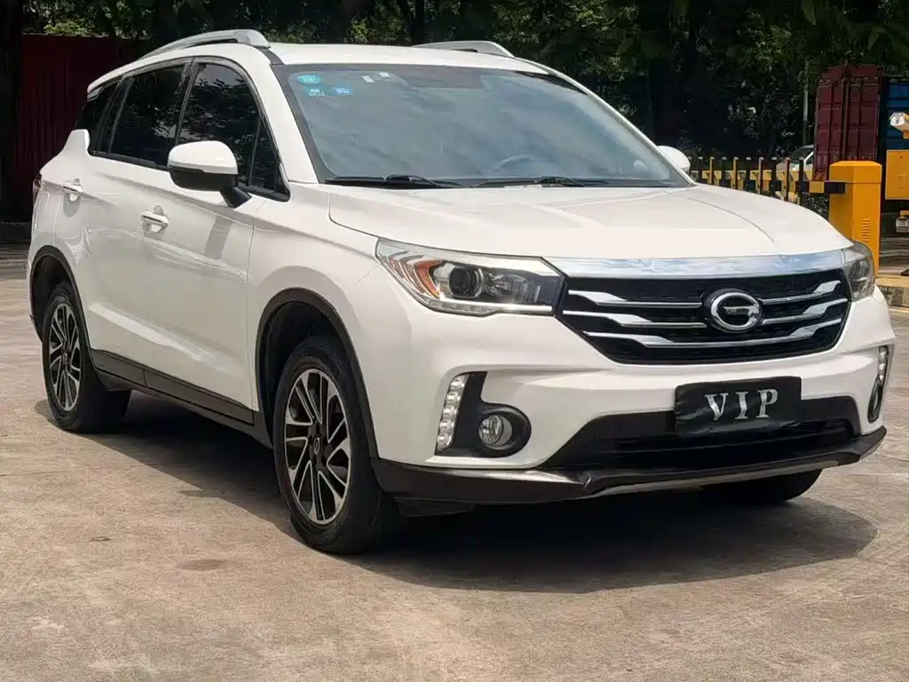 GAC Motor Trumpchi GS4