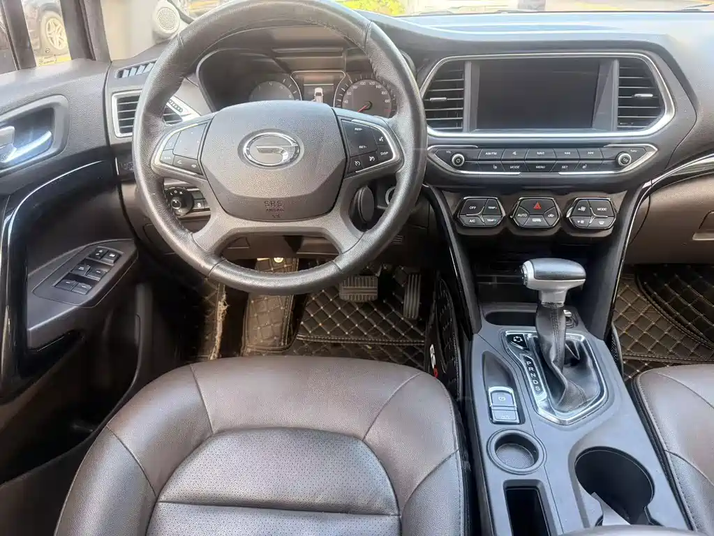 GAC Motor Trumpchi GS4 — фото 16