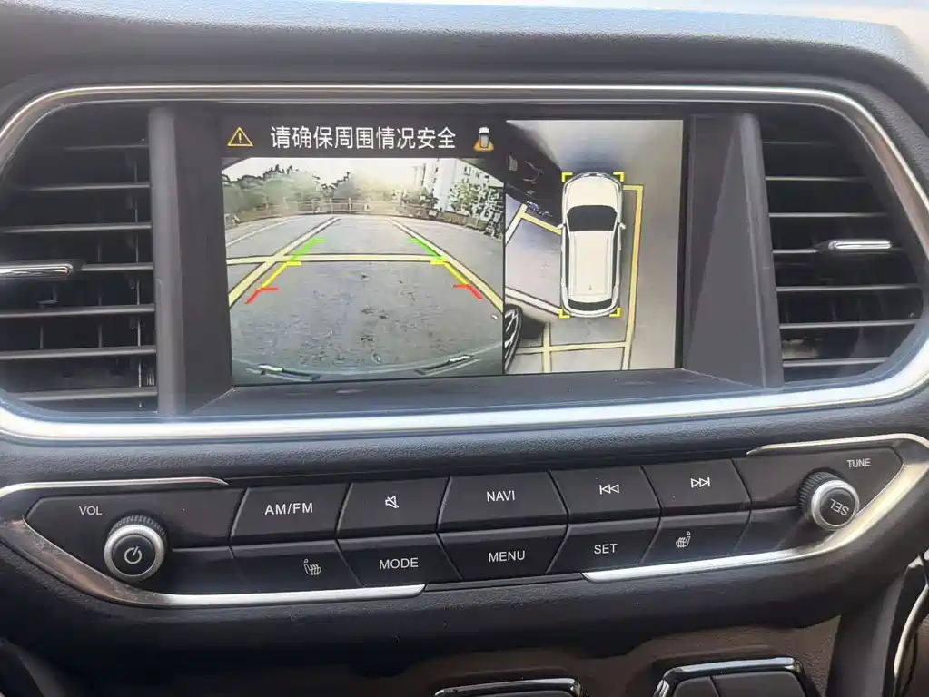 GAC Motor Trumpchi GS4 — фото 20