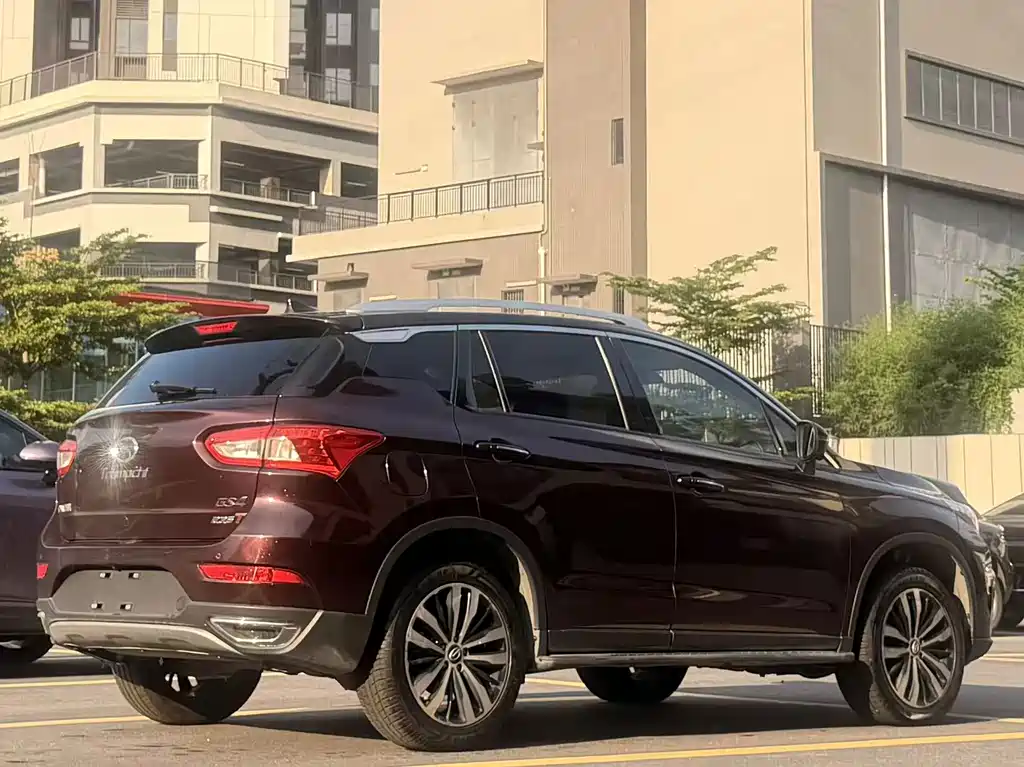 GAC Motor Trumpchi GS4 — фото 4
