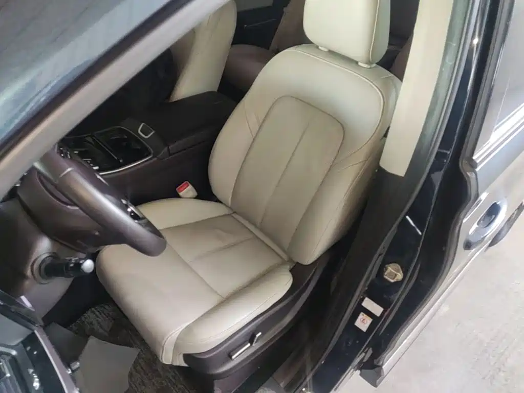 GAC Motor Trumpchi M8 — фото 15