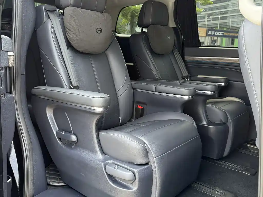 GAC Motor Trumpchi M8 — фото 11