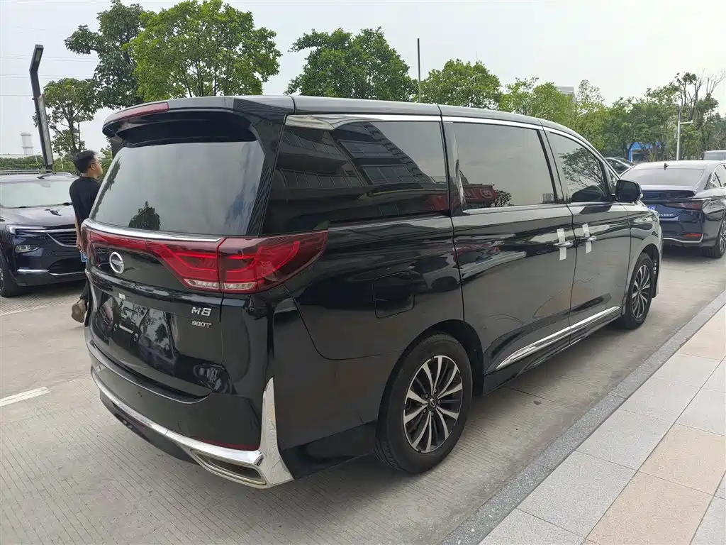 GAC Motor Trumpchi M8 — фото 2