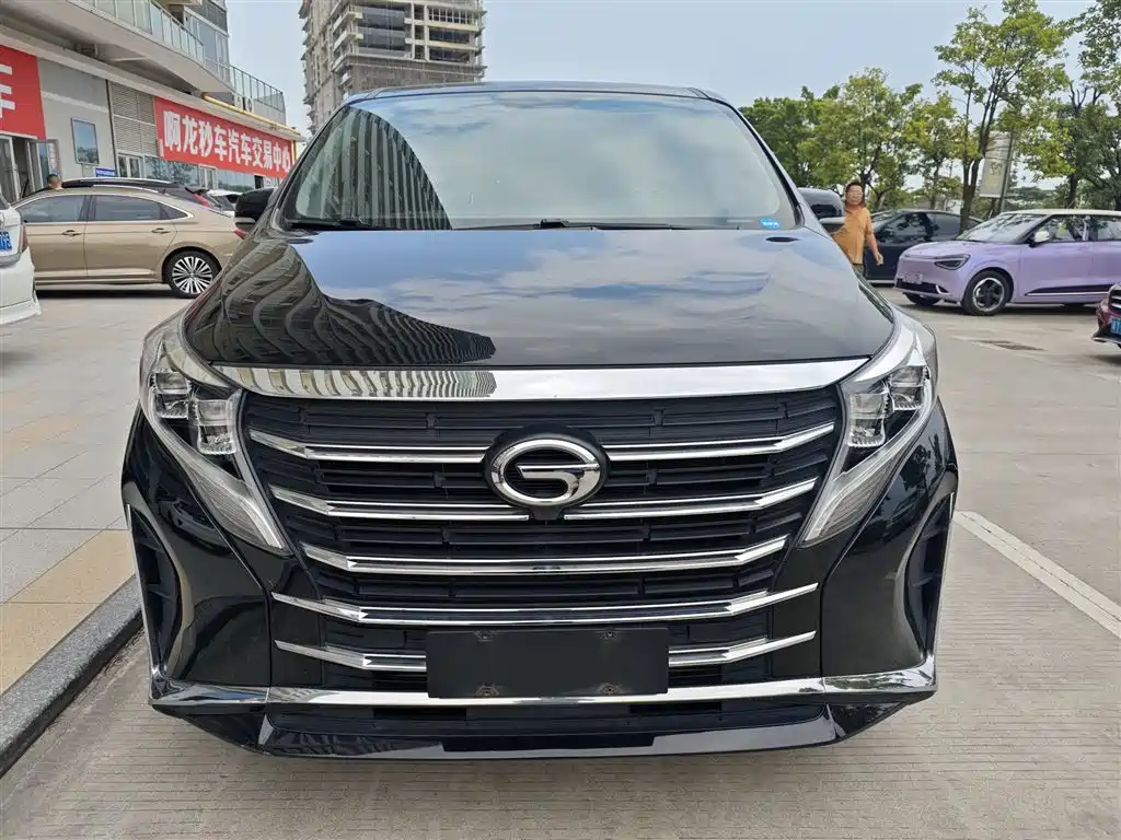 GAC Motor Trumpchi M8 — фото 5
