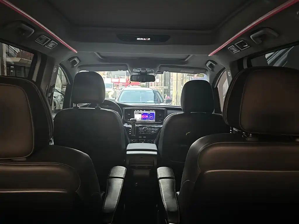 GAC Motor Trumpchi M8 — фото 9