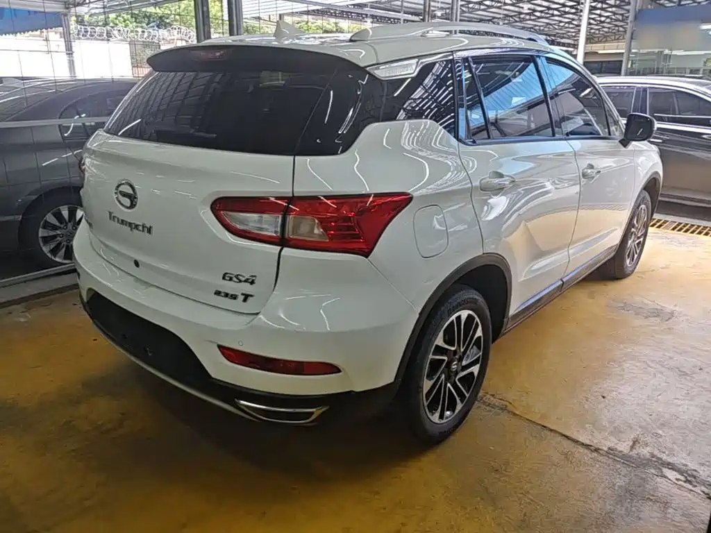 GAC Motor Trumpchi GS4 — фото 7