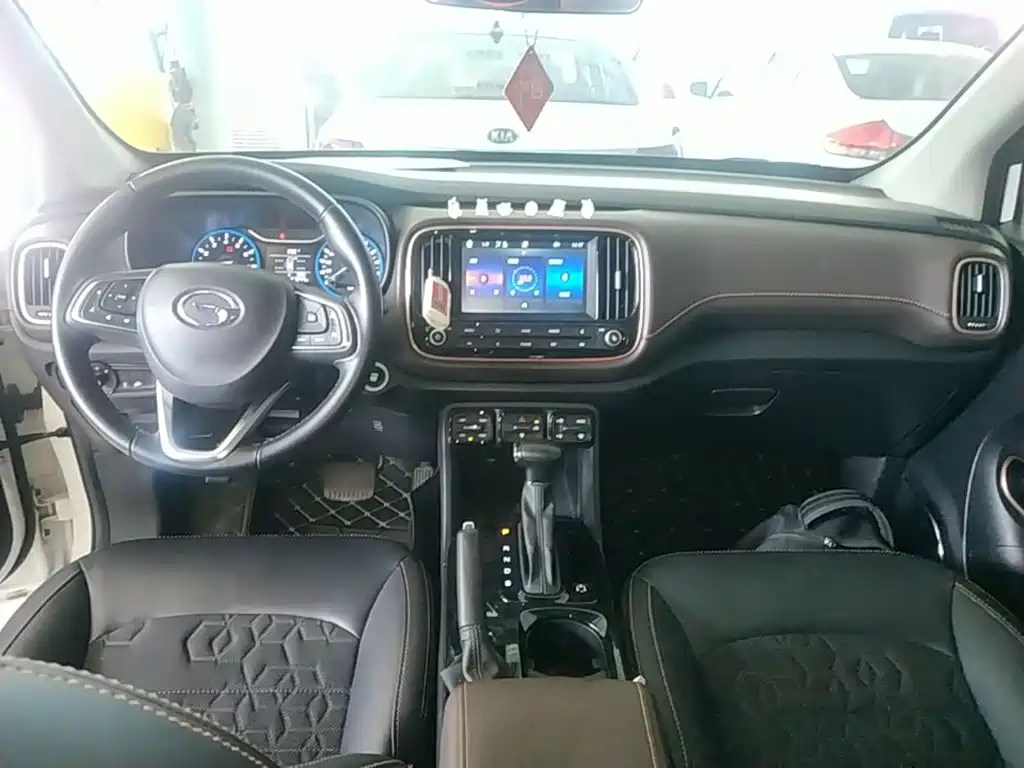 GAC Motor Trumpchi GS3 — фото 10
