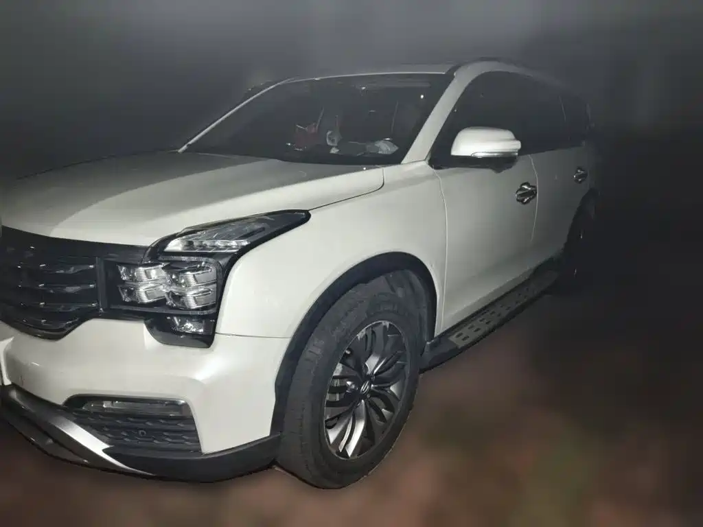 GAC Motor Trumpchi GS8 — фото 2