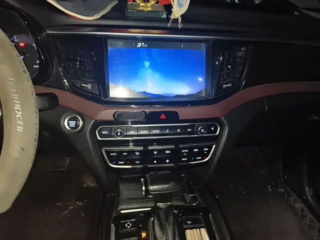 GAC Motor Trumpchi GS8 — фото 6
