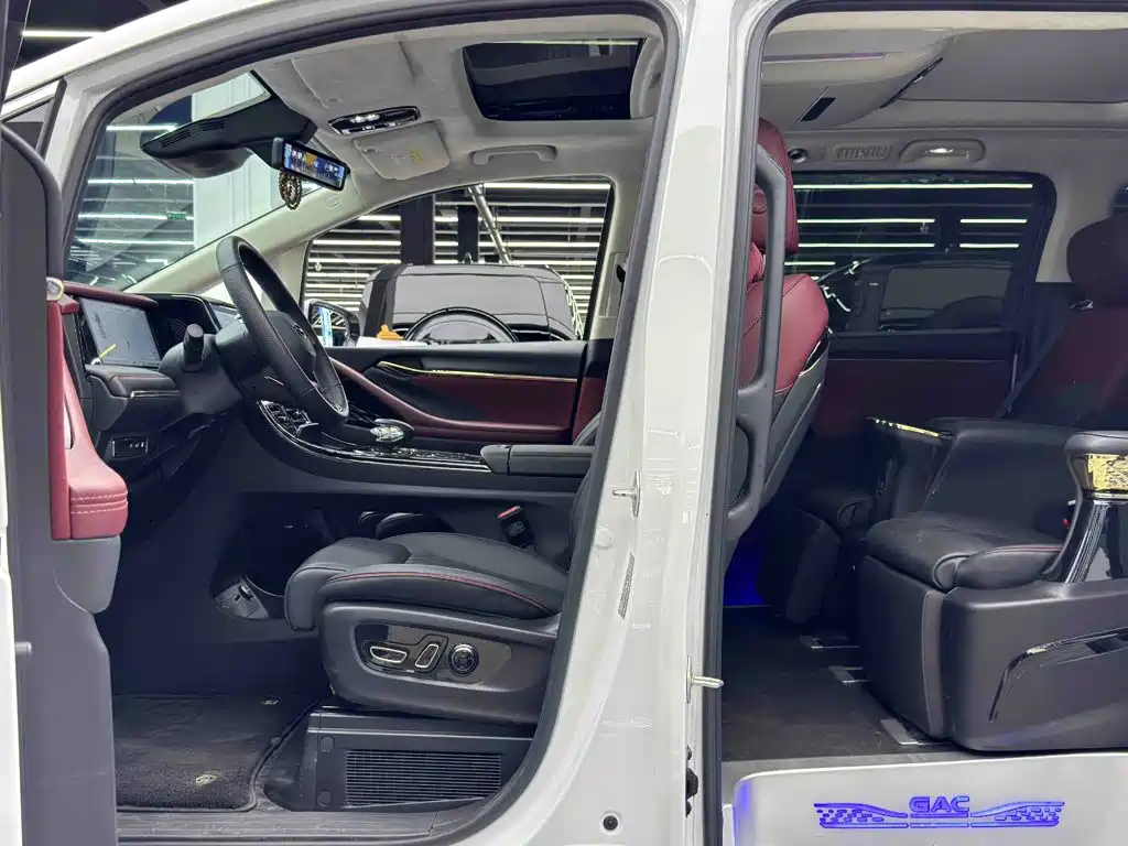 GAC Motor Trumpchi E9 — фото 8