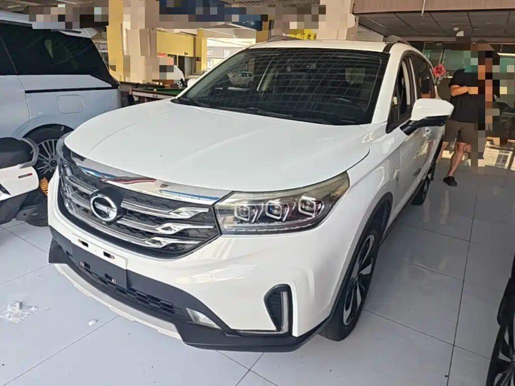 GAC Motor Trumpchi GS4 — фото 2