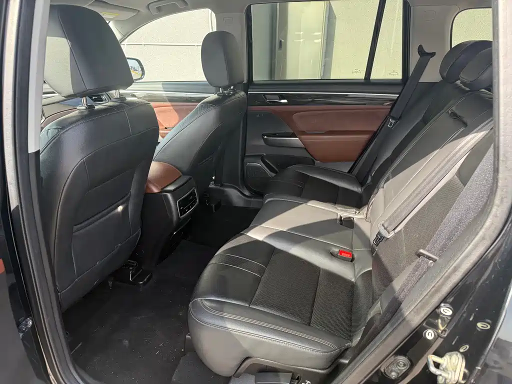 GAC Motor Trumpchi GS8 — фото 10