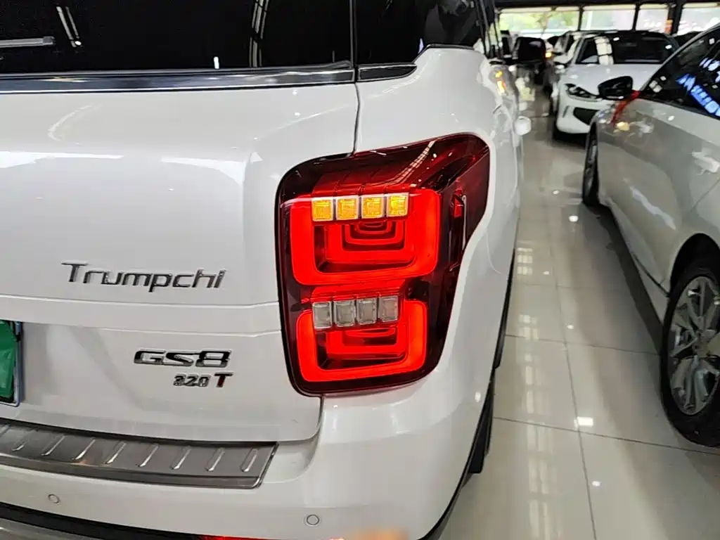 GAC Motor Trumpchi GS8 — фото 8