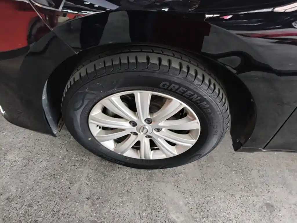 GAC Motor Trumpchi M6 — фото 23