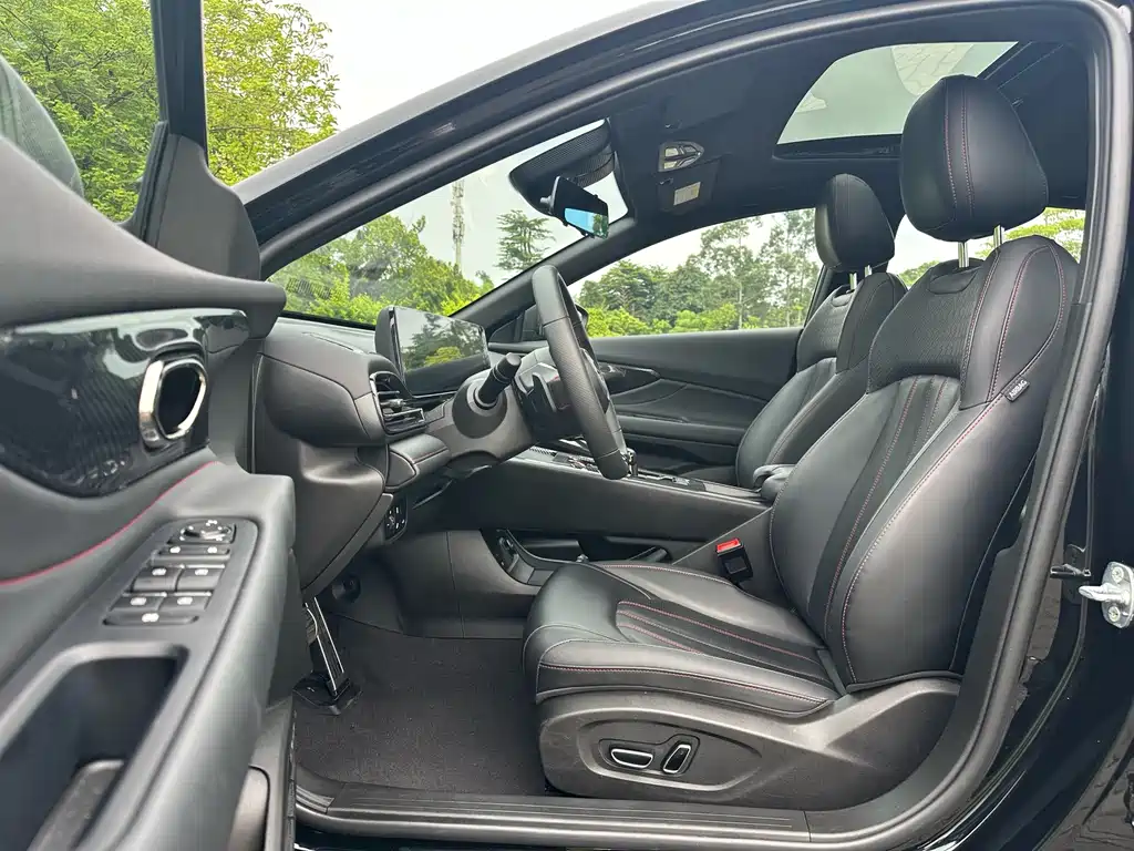 GAC Motor Shadow Leopard — фото 13