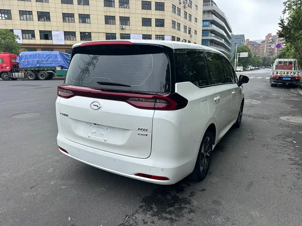 GAC Motor Trumpchi M6 — фото 21
