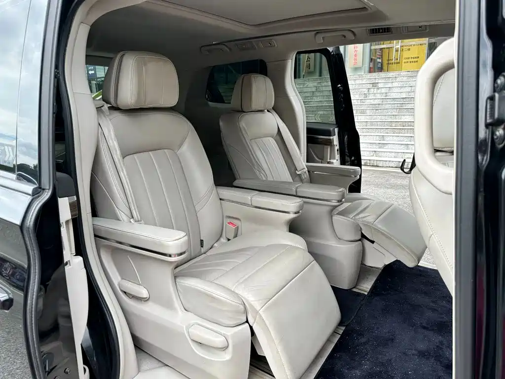 GAC Motor Trumpchi M8 — фото 7