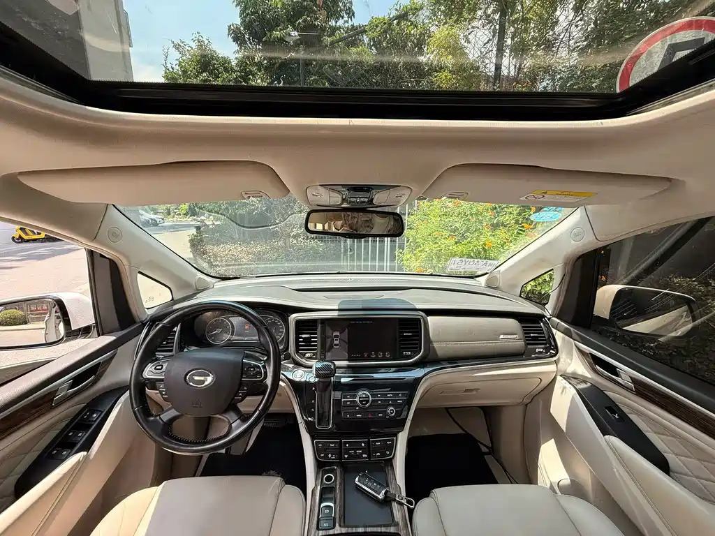 GAC Motor Trumpchi M8 — фото 4