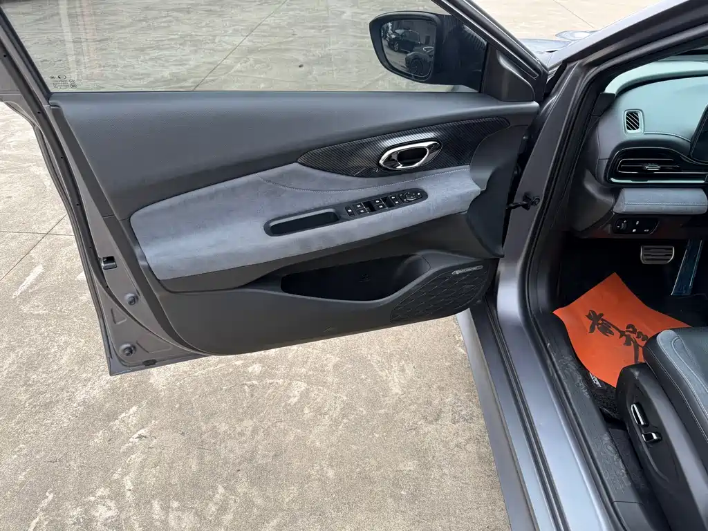 GAC Motor Shadow Leopard — фото 4