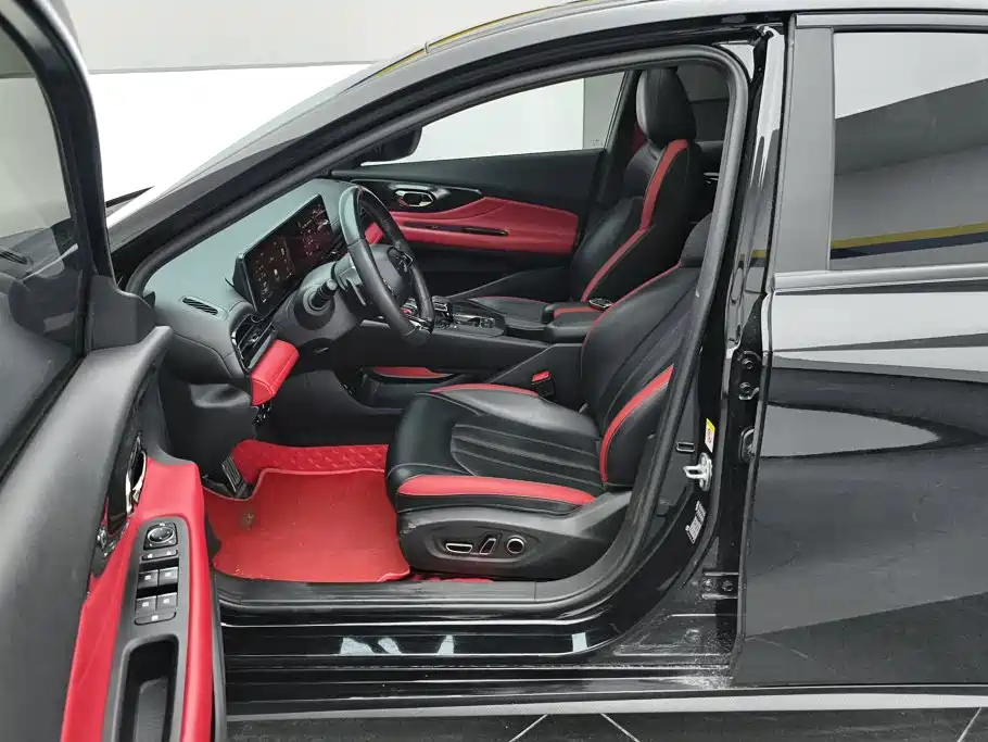 GAC Motor Shadow Leopard — фото 9