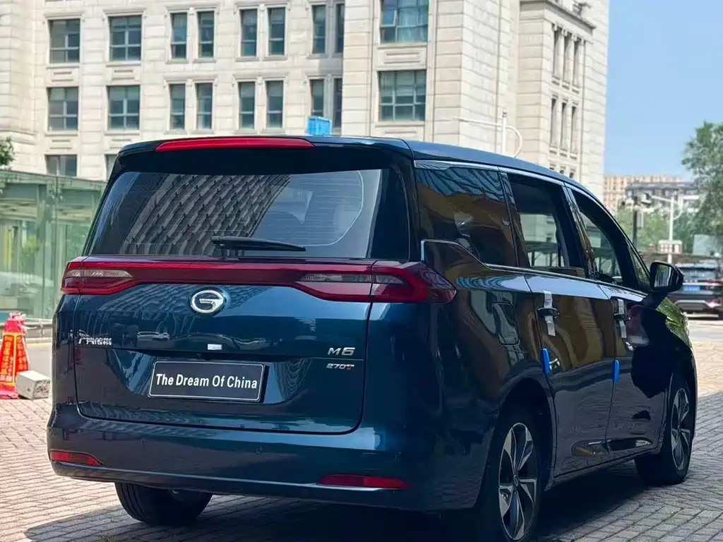 GAC Motor Trumpchi M6 — фото 18